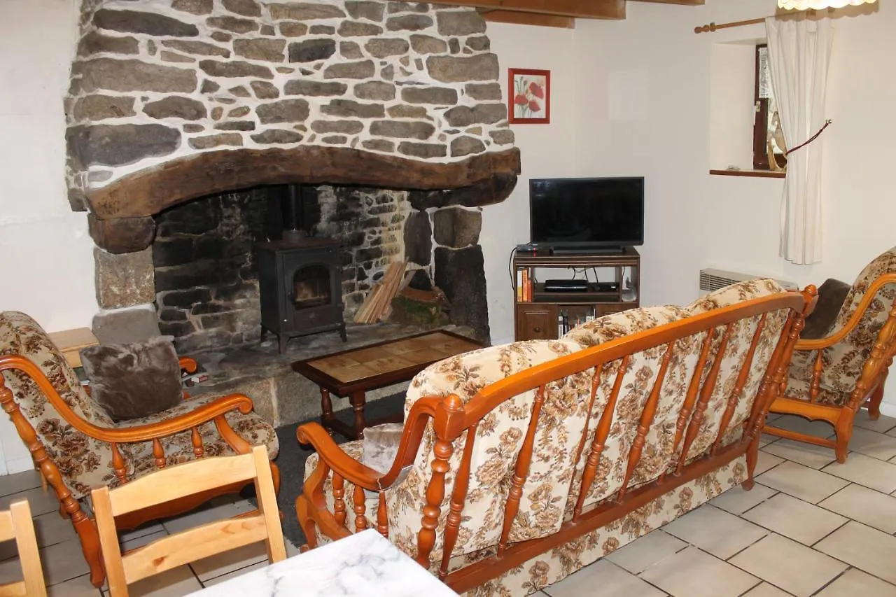 アパート Genevrier Cottage ユエルゴア